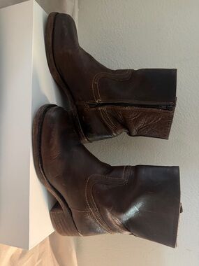 Frye Brown Leather Ankle Zip Boots